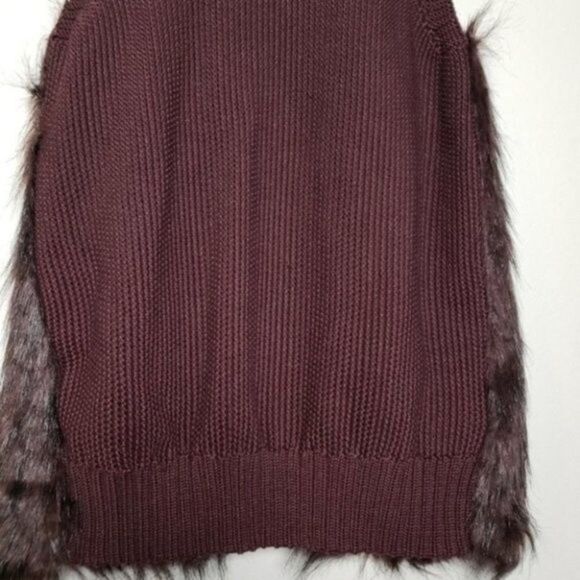 Sebby Collection Knit Faux Fur Vest – Stylish Warm Vest size Medium - Picture 5 of 9